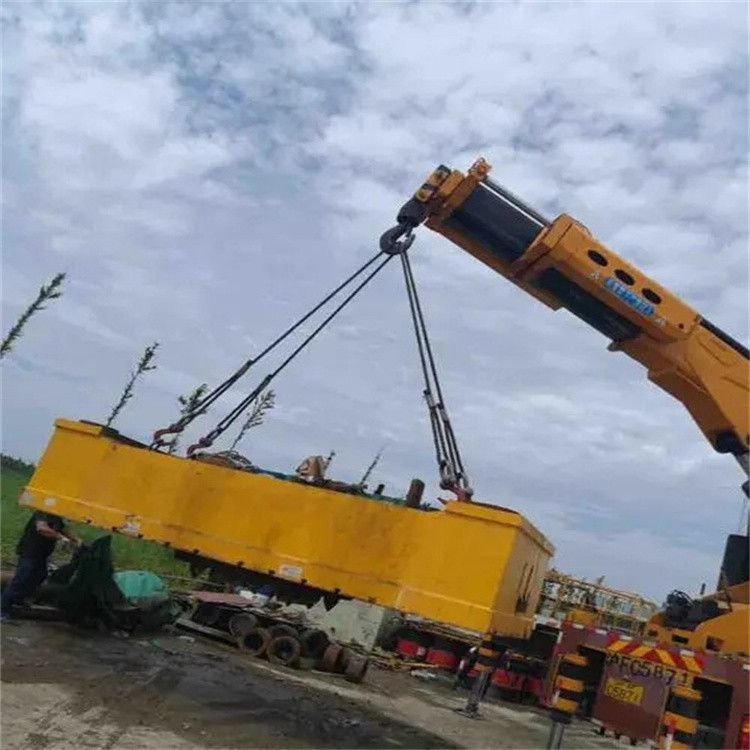 乐业吊车吊集装箱需要多少钱